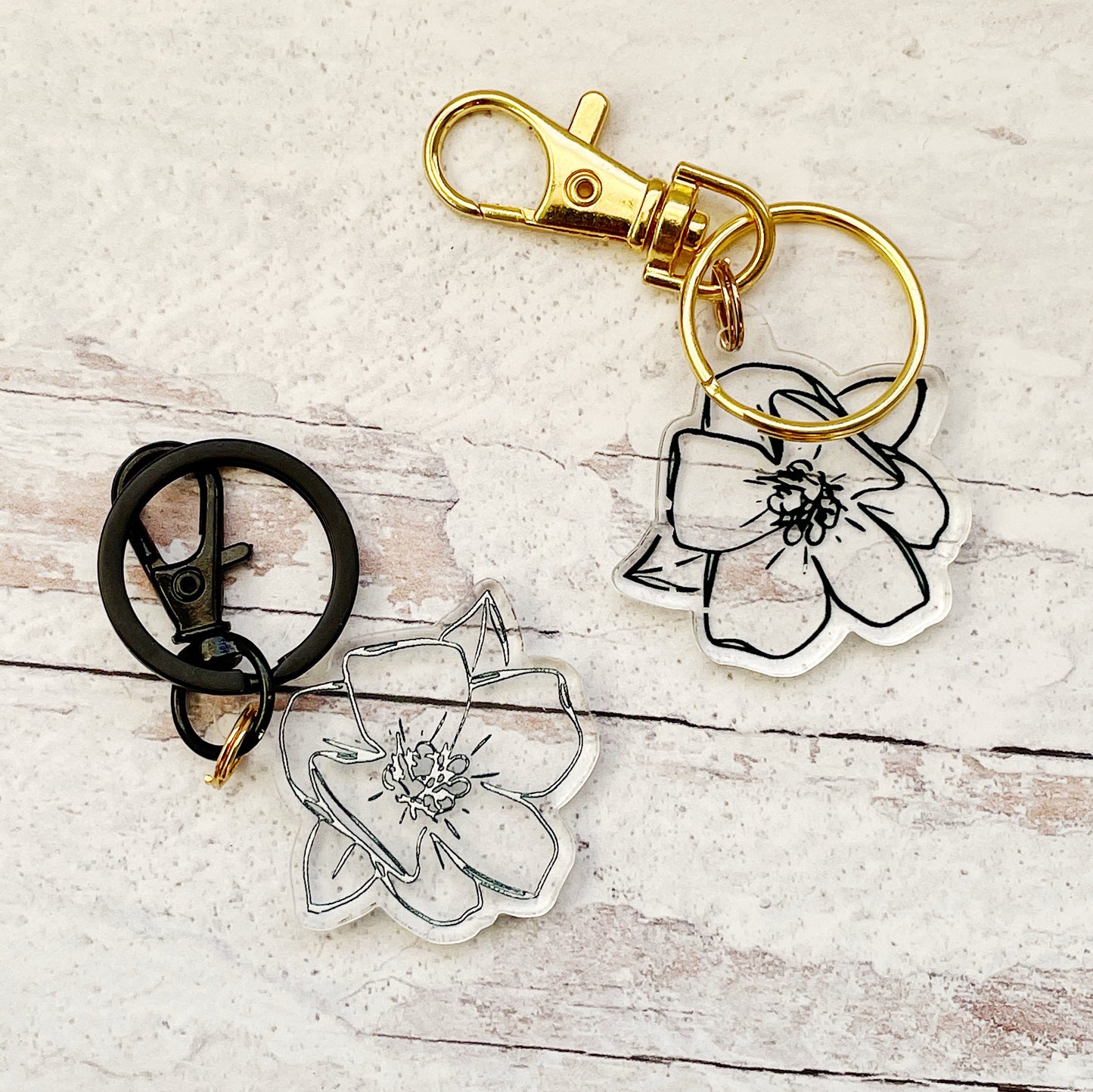 Magnolia Acrylic Keychain in Black